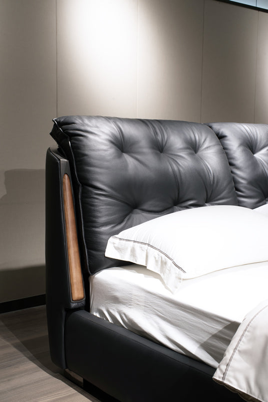 NestWorks Verona Steel Base Bed